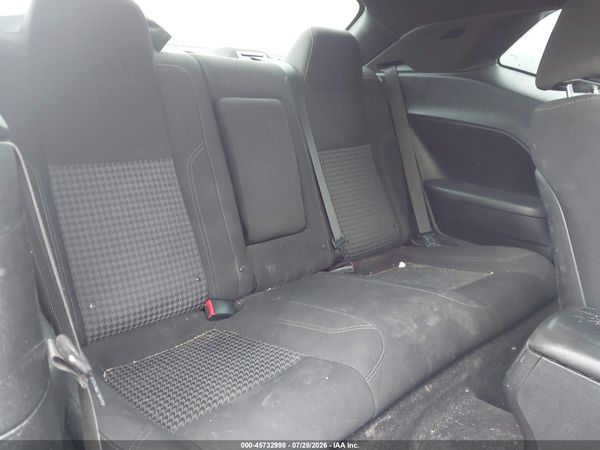 2018 DODGE CHALLENGER SXT