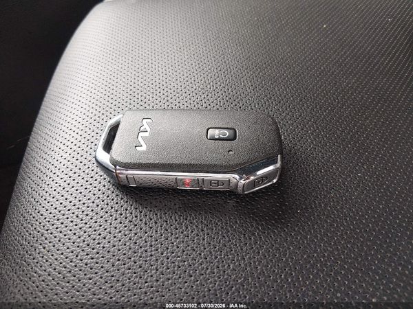 2025 KIA SPORTAGE X-LINE — I11
