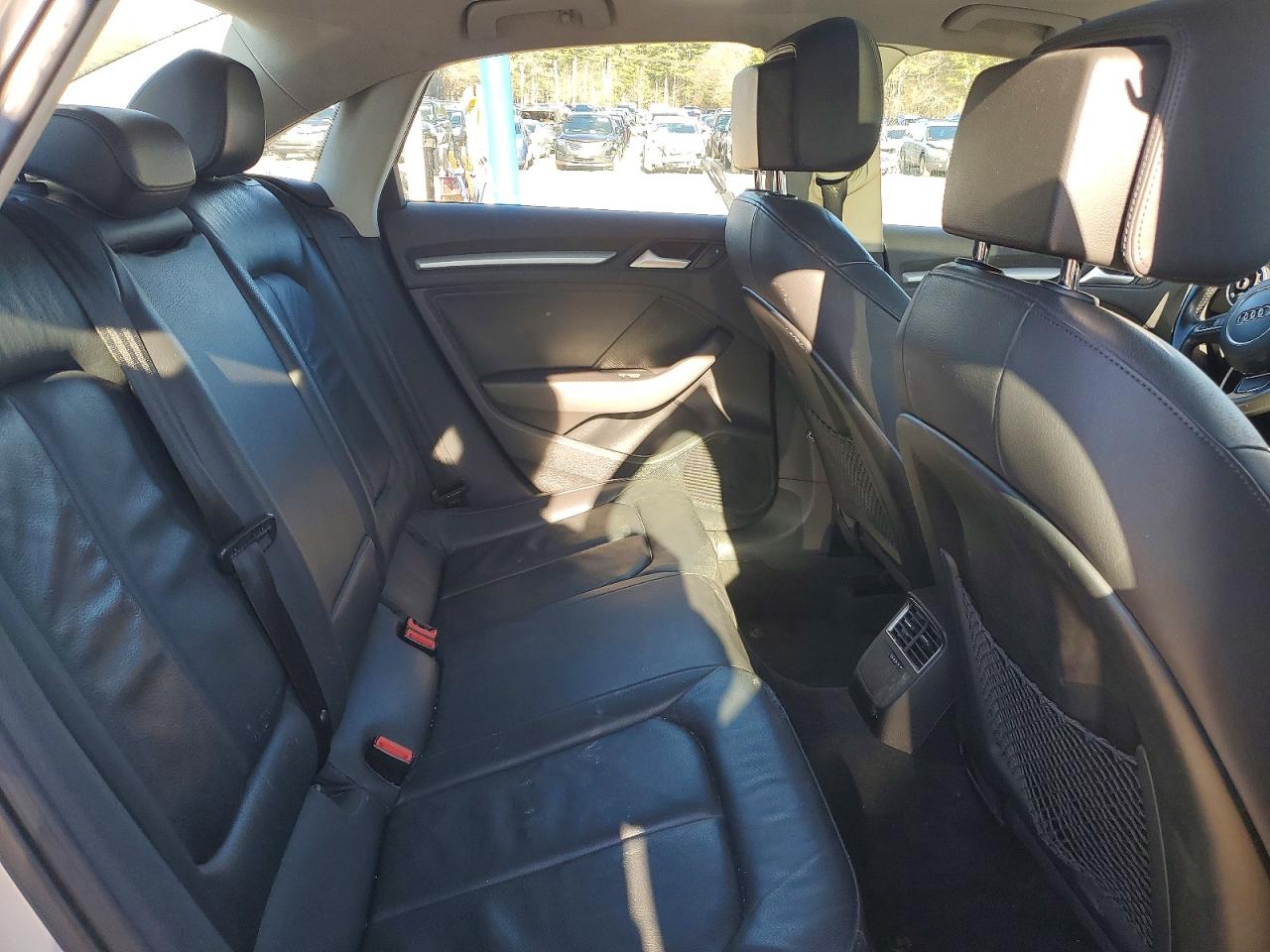 2015 AUDI A3