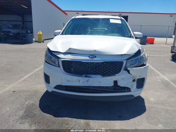 2017 KIA SEDONA LX