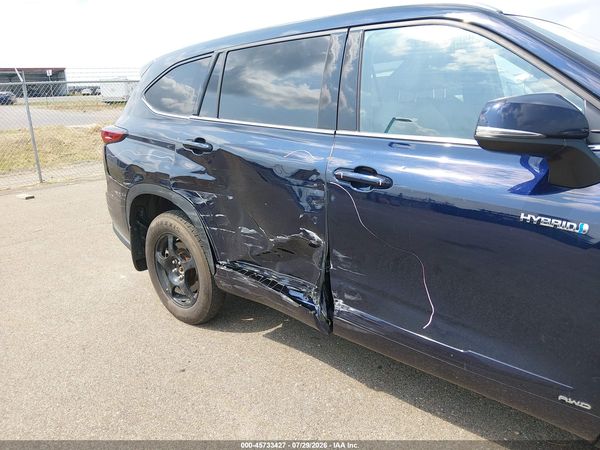 2021 TOYOTA HIGHLANDER HYBRID XLE