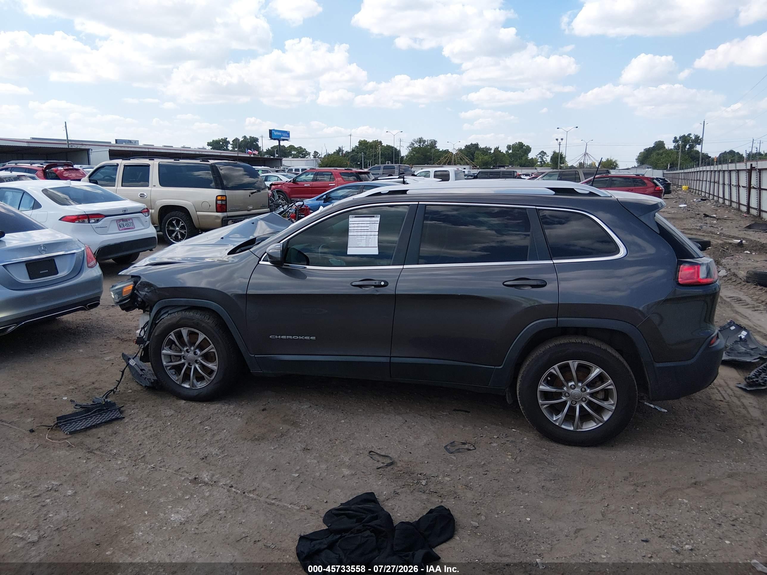 2019 JEEP CHEROKEE LATITUDE PLUS FWD
