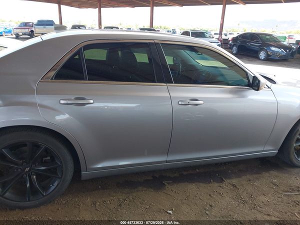 2015 CHRYSLER 300 LIMITED