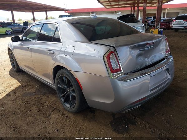 2015 CHRYSLER 300 LIMITED
