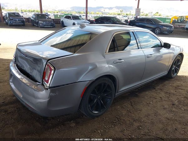 2015 CHRYSLER 300 LIMITED