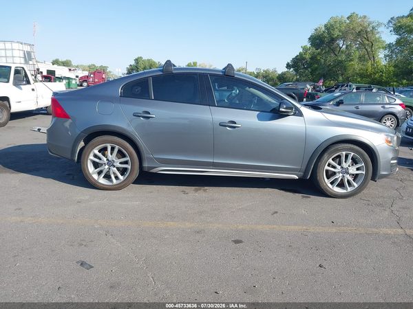 2016 VOLVO S60 CROSS COUNTRY T5 PLATINUM