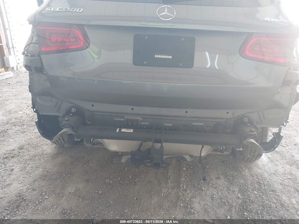 2022 MERCEDES-BENZ GLC 300 4MATIC SUV