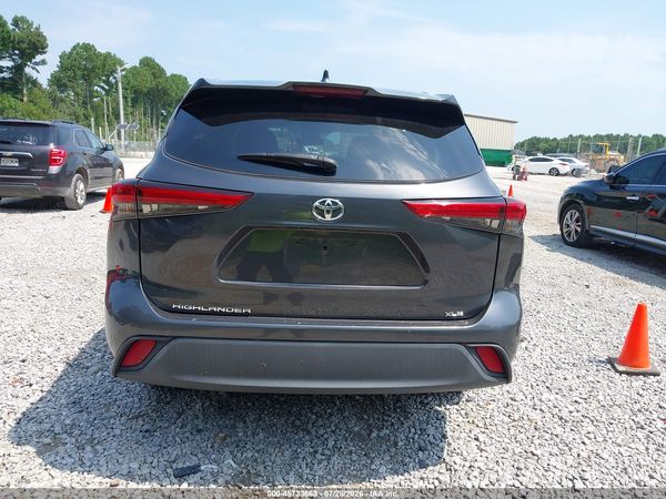 2020 TOYOTA HIGHLANDER XLE