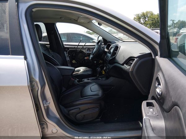2020 JEEP CHEROKEE LATITUDE PLUS FWD