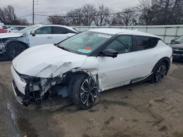 2023 KIA EV6 Light, Wind