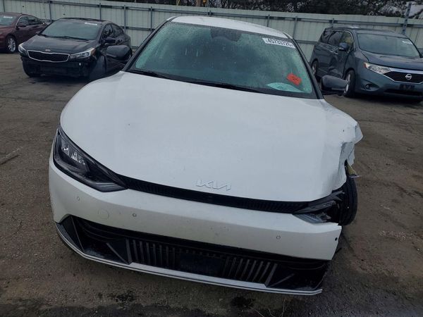 2023 KIA EV6 Light, Wind