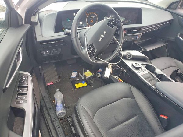 2023 KIA EV6 Light, Wind