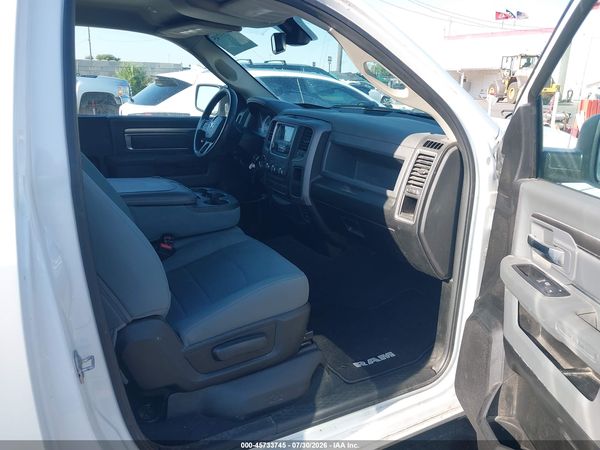 2019 RAM 1500 CLASSIC TRADESMAN  4X4 8' BOX