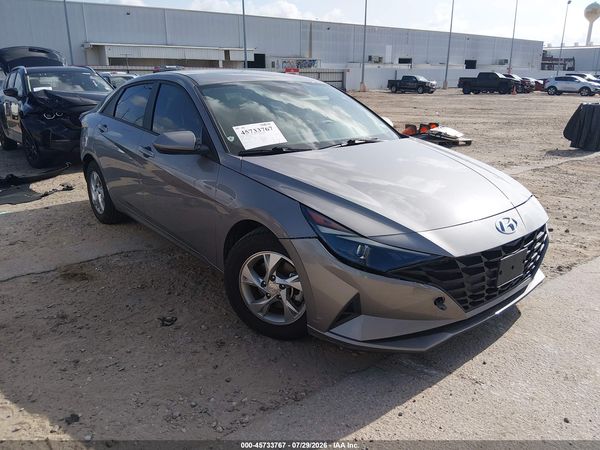 2022 HYUNDAI ELANTRA SE