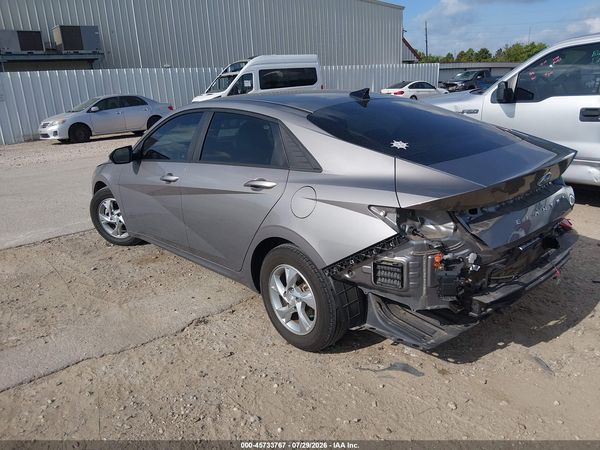 2022 HYUNDAI ELANTRA SE
