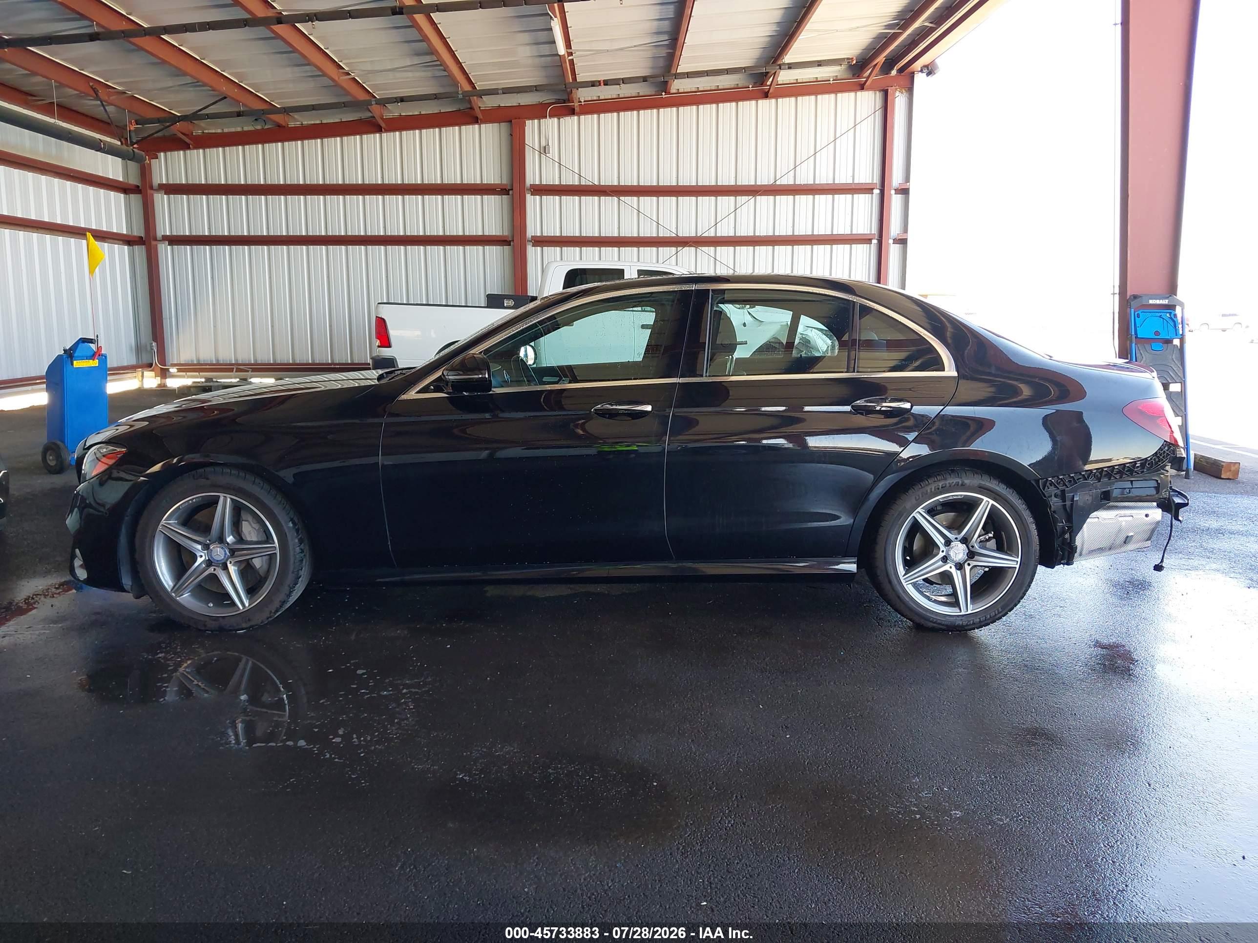 2017 MERCEDES-BENZ E 300 E300
