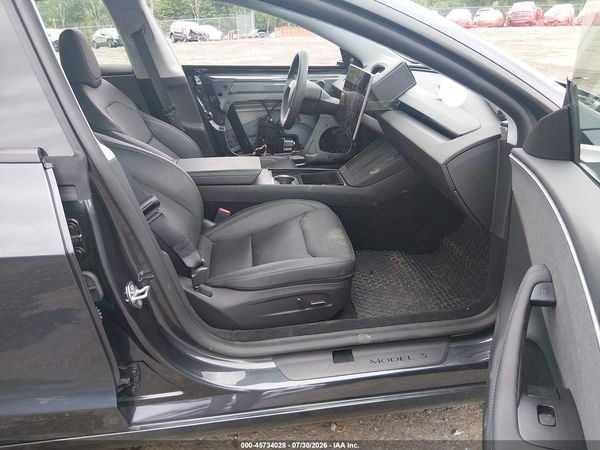 2025 TESLA MODEL 3