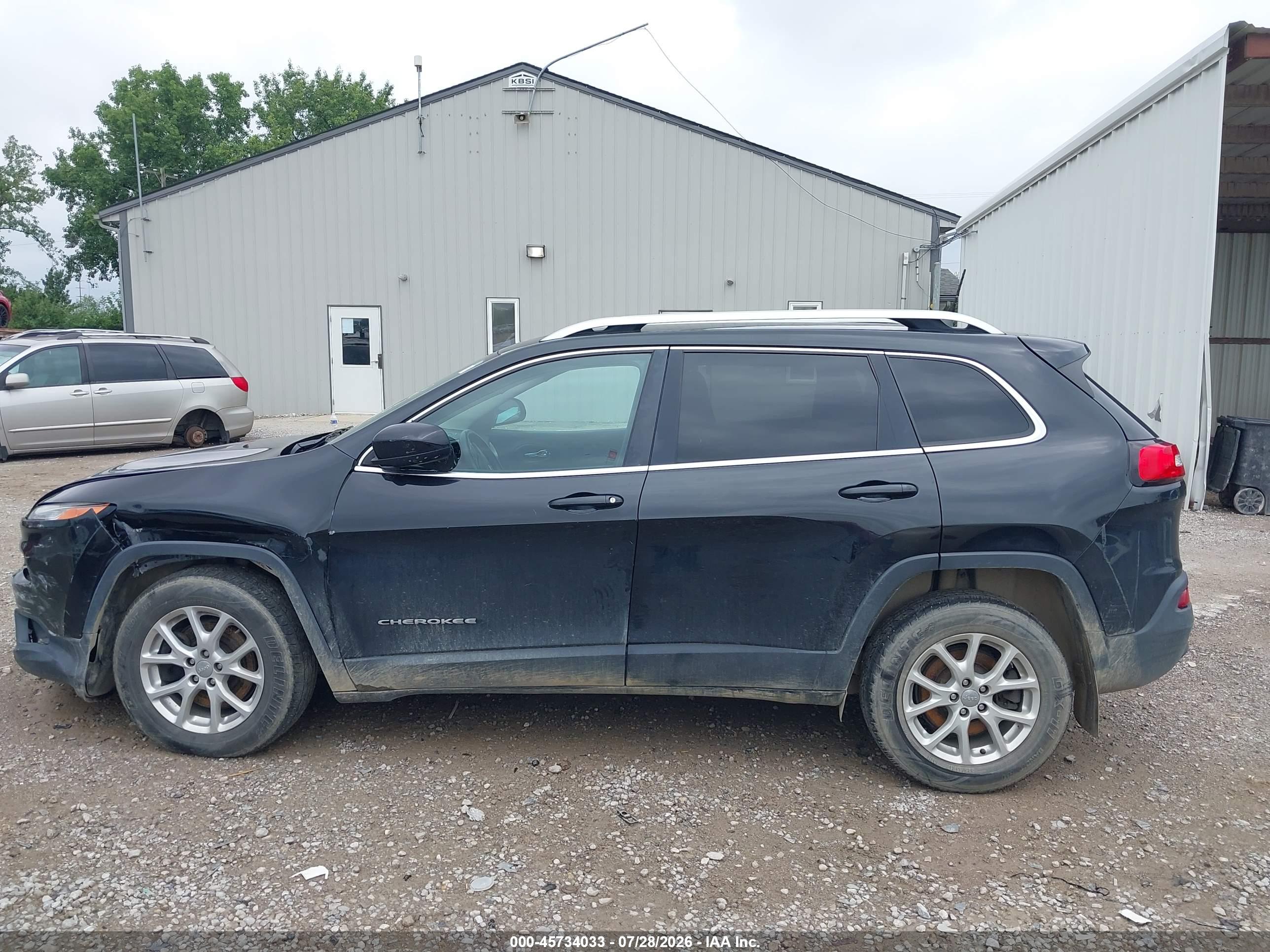 2016 JEEP CHEROKEE LATITUDE