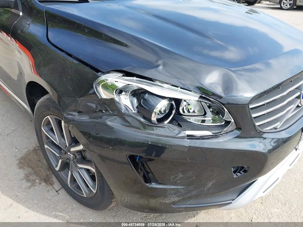 2017 VOLVO XC60 T6 DYNAMIC