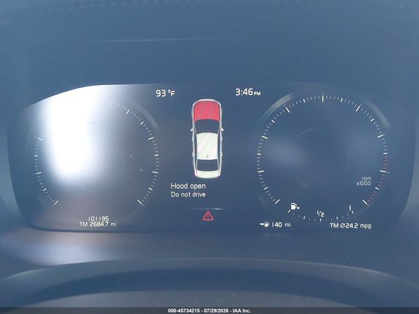 2017 VOLVO S90 T6 MOMENTUM