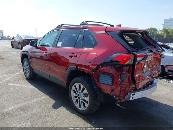 2025 TOYOTA RAV4 XLE PREMIUM
