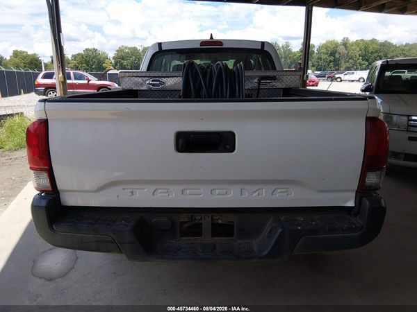 2018 TOYOTA TACOMA SR