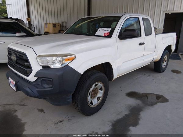 2018 TOYOTA TACOMA SR