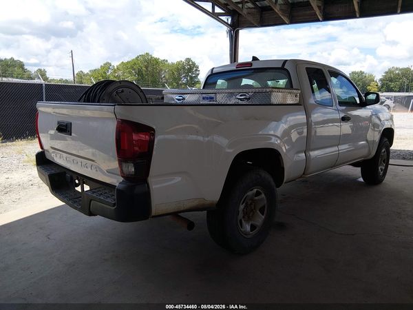 2018 TOYOTA TACOMA SR