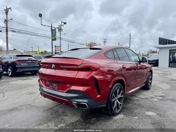 2021 BMW X6 M50I