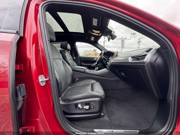 2021 BMW X6 M50I