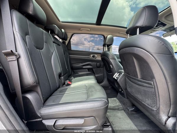 2022 KIA SORENTO X-LINE S