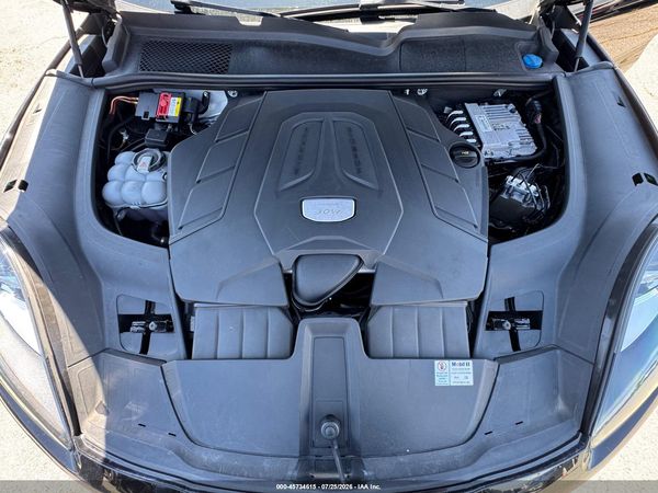 2019 PORSCHE CAYENNE