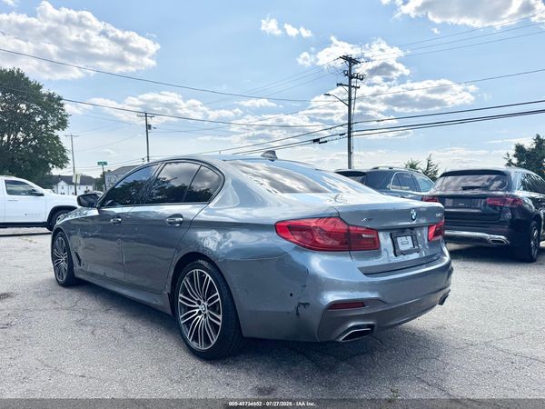 2018 BMW 540I