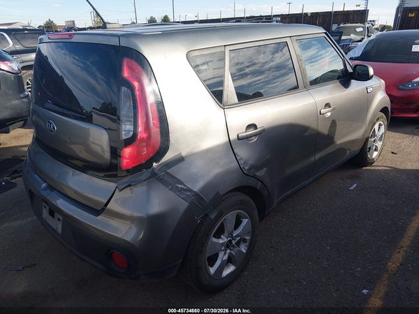 2018 KIA SOUL Base