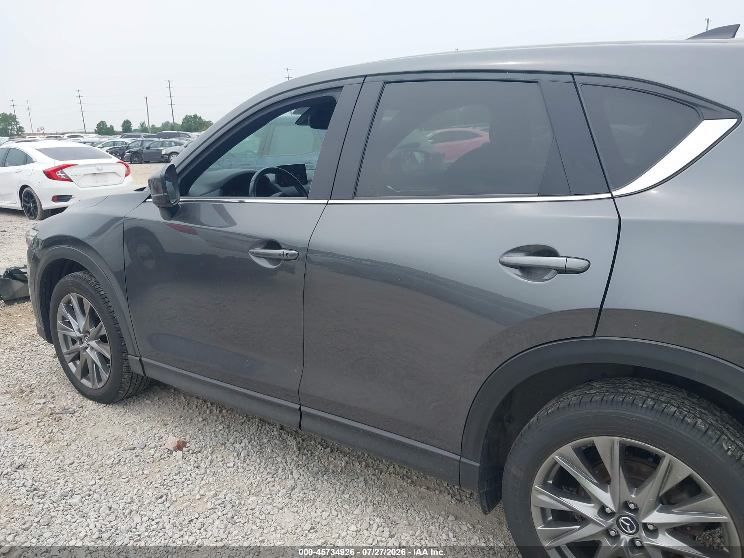 2020 MAZDA CX-5 SIGNATURE