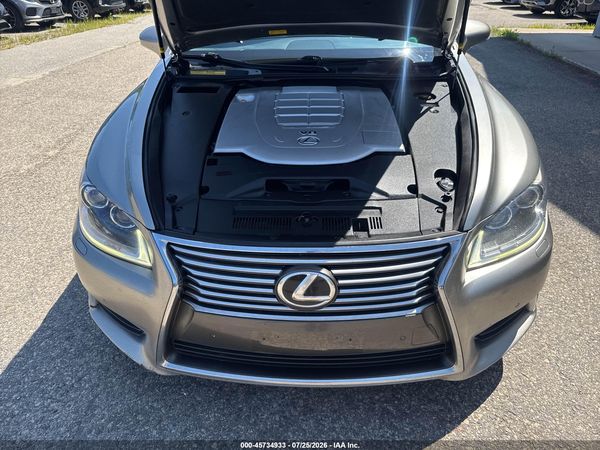 2016 LEXUS LS 460