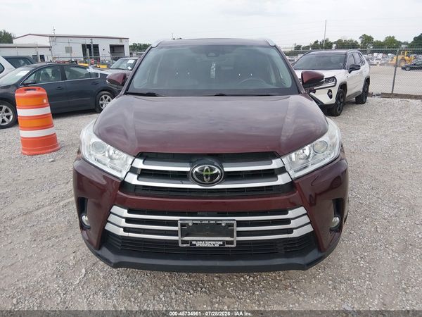 2018 TOYOTA HIGHLANDER XLE