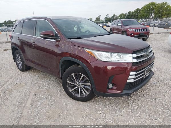 2018 TOYOTA HIGHLANDER XLE