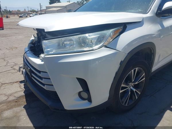 2019 TOYOTA HIGHLANDER LE PLUS