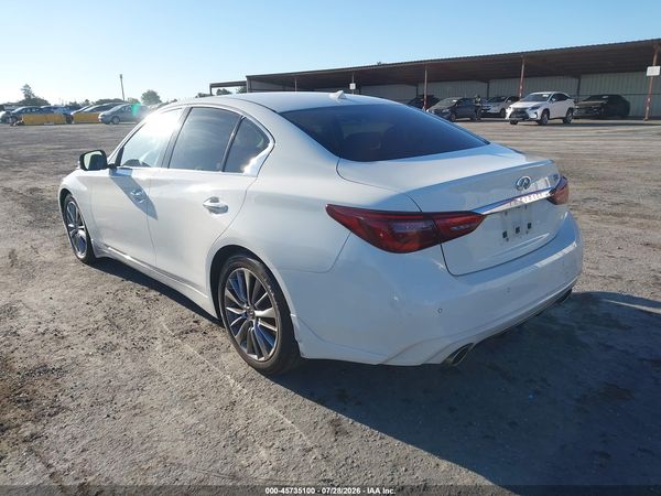 2022 INFINITI Q50 LUXE