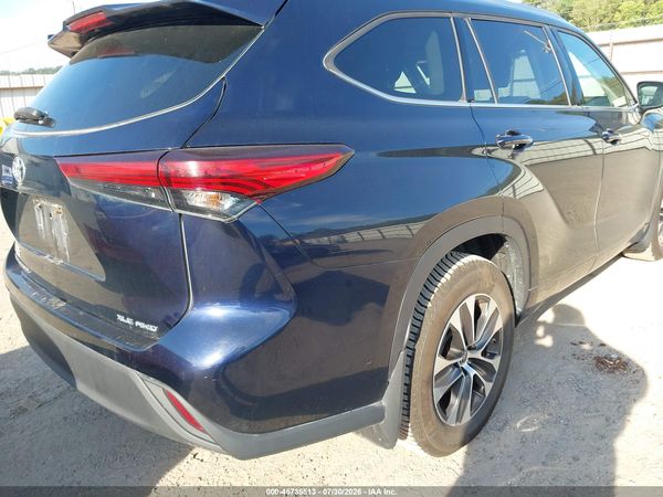 2020 TOYOTA HIGHLANDER XLE