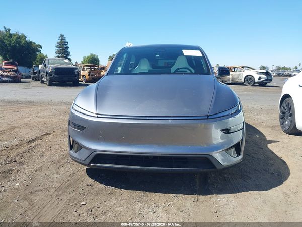 2026 TESLA MODEL Y