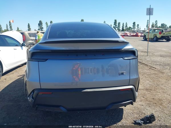 2026 TESLA MODEL Y