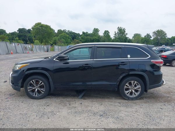 2016 TOYOTA HIGHLANDER XLE V6