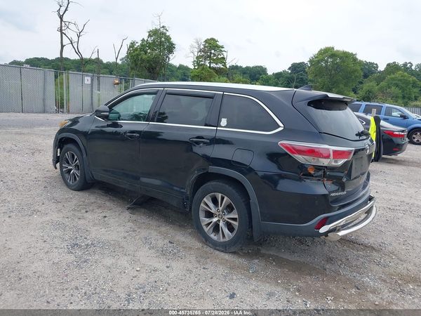 2016 TOYOTA HIGHLANDER XLE V6