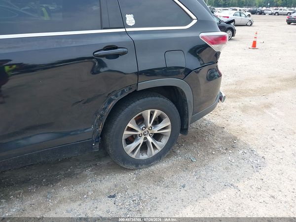 2016 TOYOTA HIGHLANDER XLE V6