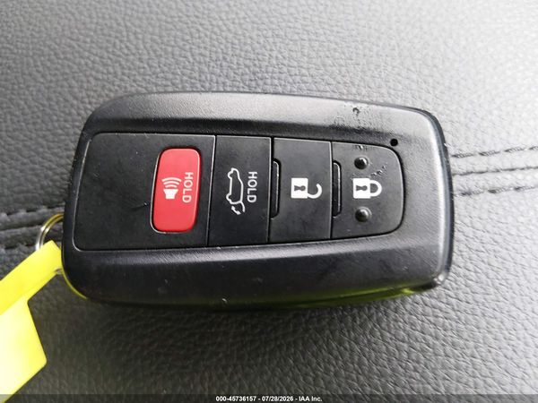 2025 TOYOTA RAV4 HYBRID XLE PREMIUM