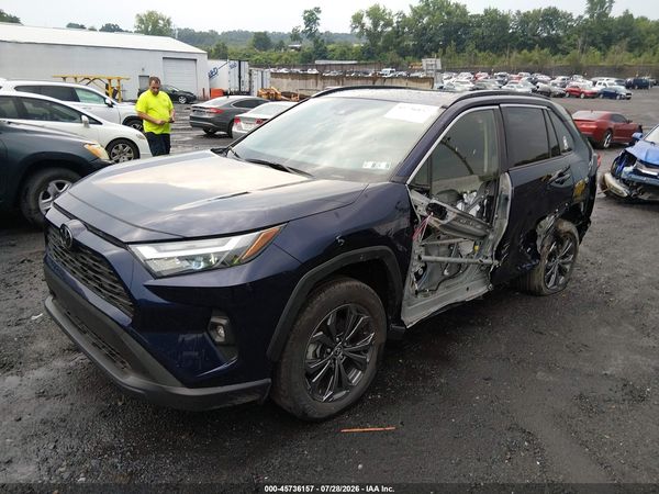 2025 TOYOTA RAV4 HYBRID XLE PREMIUM