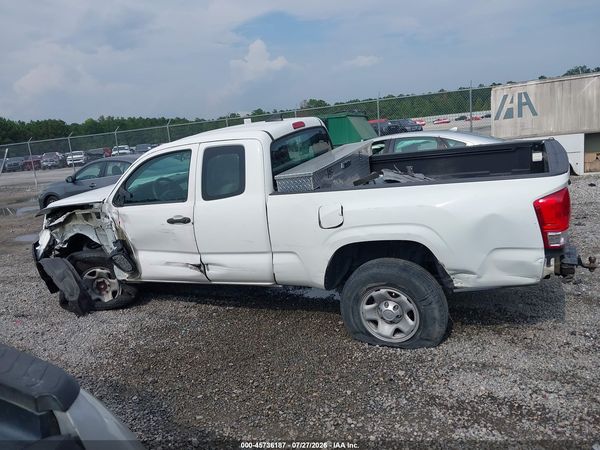 2017 TOYOTA TACOMA SR