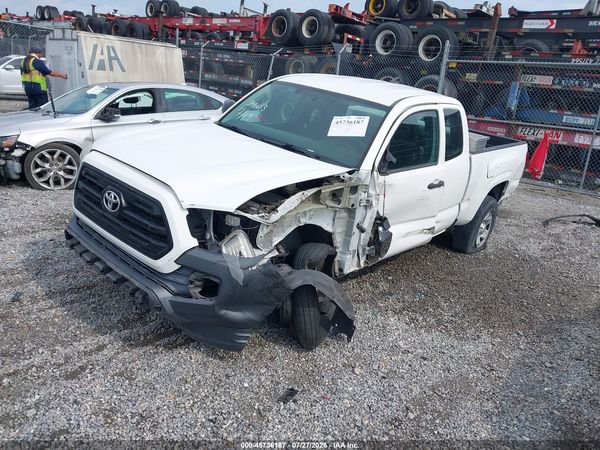 2017 TOYOTA TACOMA SR